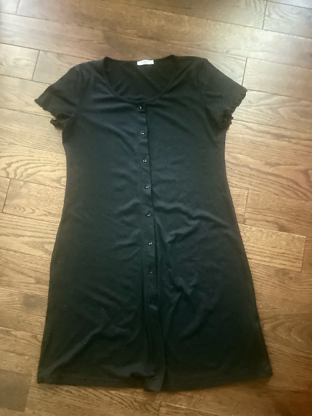 Black Button-Front Short Sleeve Nightgown